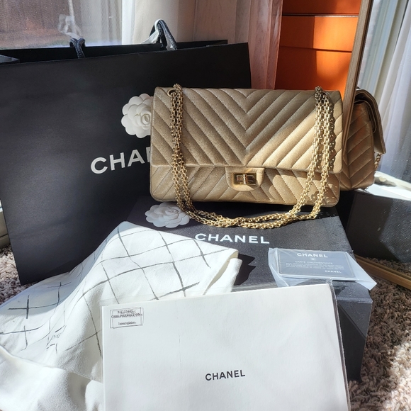 Chanel 2.55 bag 226 - Picture 4 of 17